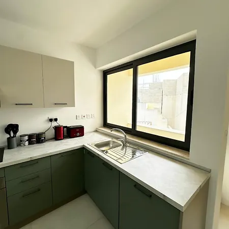 Deluxe Living - Paceville